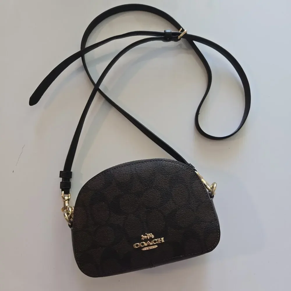 Coach excellent used